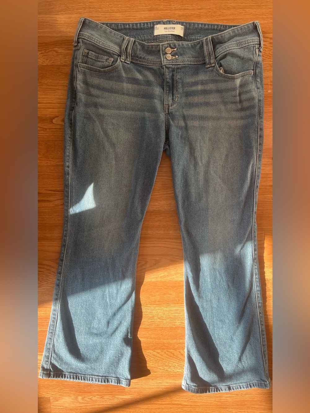 Hollister Bootcut Jeans Womens 16 Short Medium Wash Embroidered Flap Pockets
